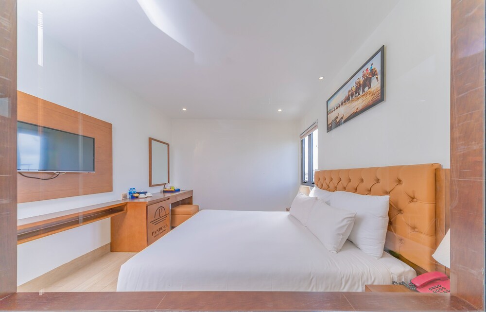 Pandora Boutique Hotel 15/70