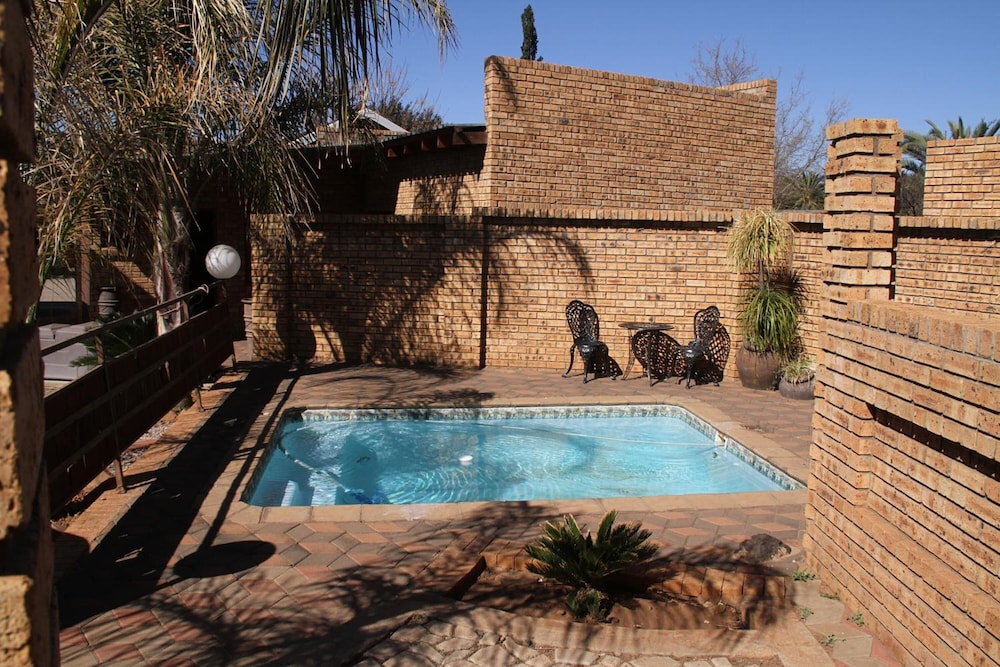 Kuruman Inn by Country Hotels 23/42