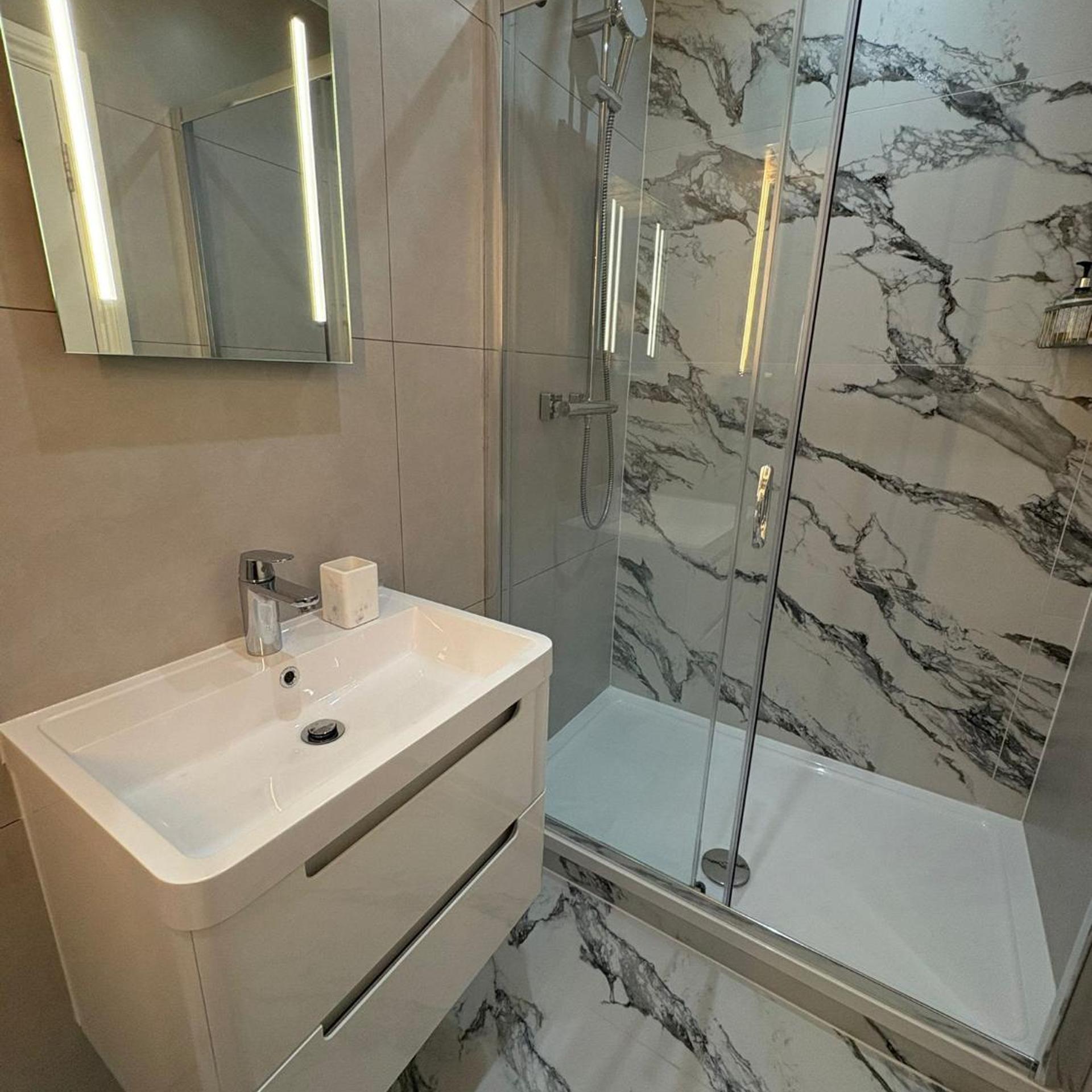 شقة بغرفة نوم واحدة في الملحق، Commodore Hotel London 2/3