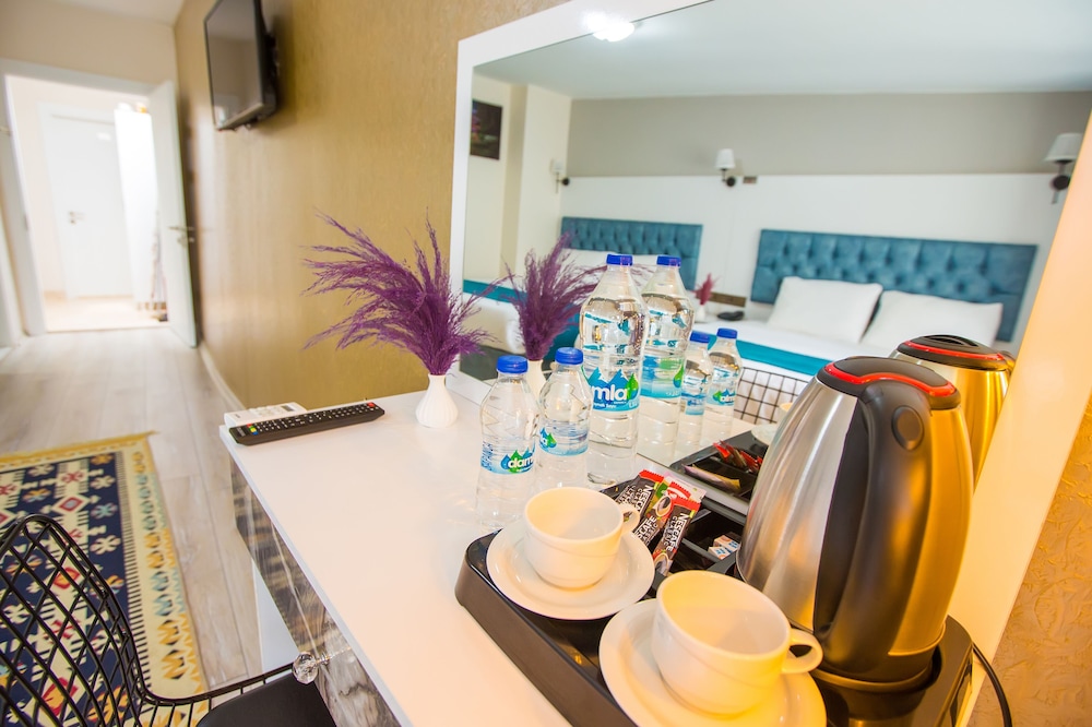 Galapera Hotel 35/50