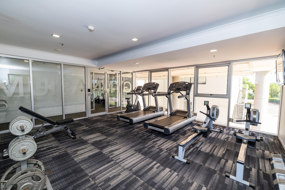 Oaks Townsville Metropole Hotel 36/69
