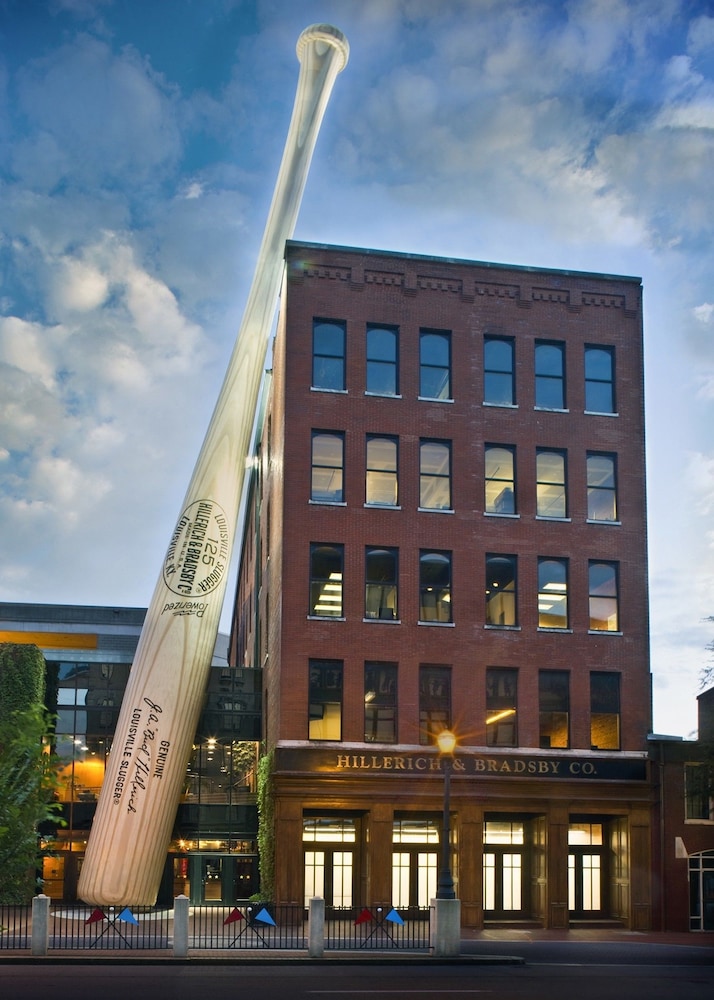 Days Inn By Wyndham Louisville Airport Fair And Expo Center 3/32