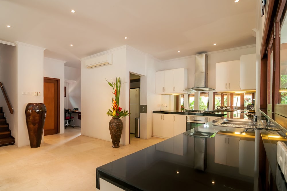 The Jasmina Estate 23/45