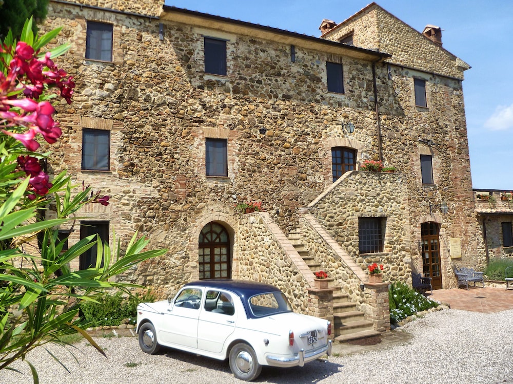 Tenuta Fattoria Vecchia in Roccalbegna