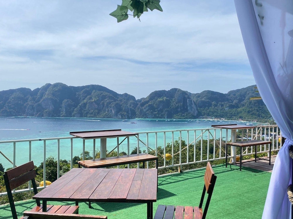Phi Phi Mountain Beach Resort 25/47