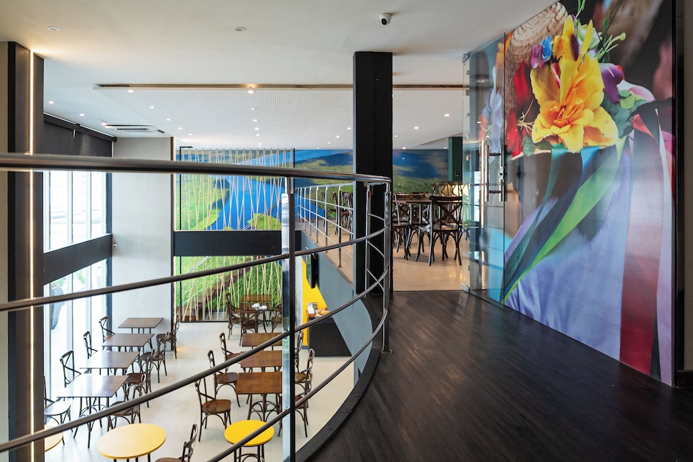 Ibis Styles Belem Nazare 55/63