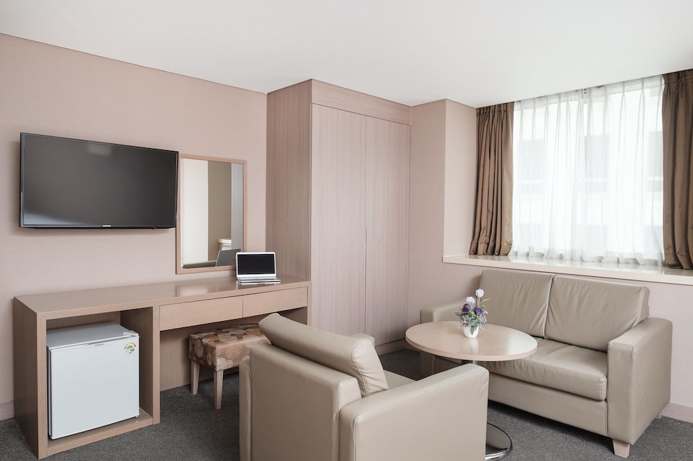 New Seoul Hotel 37/50