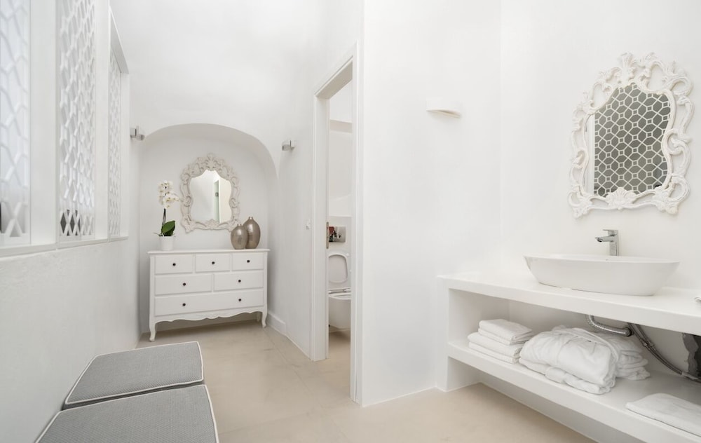 Kamini Santorini Luxury Villas 35/50