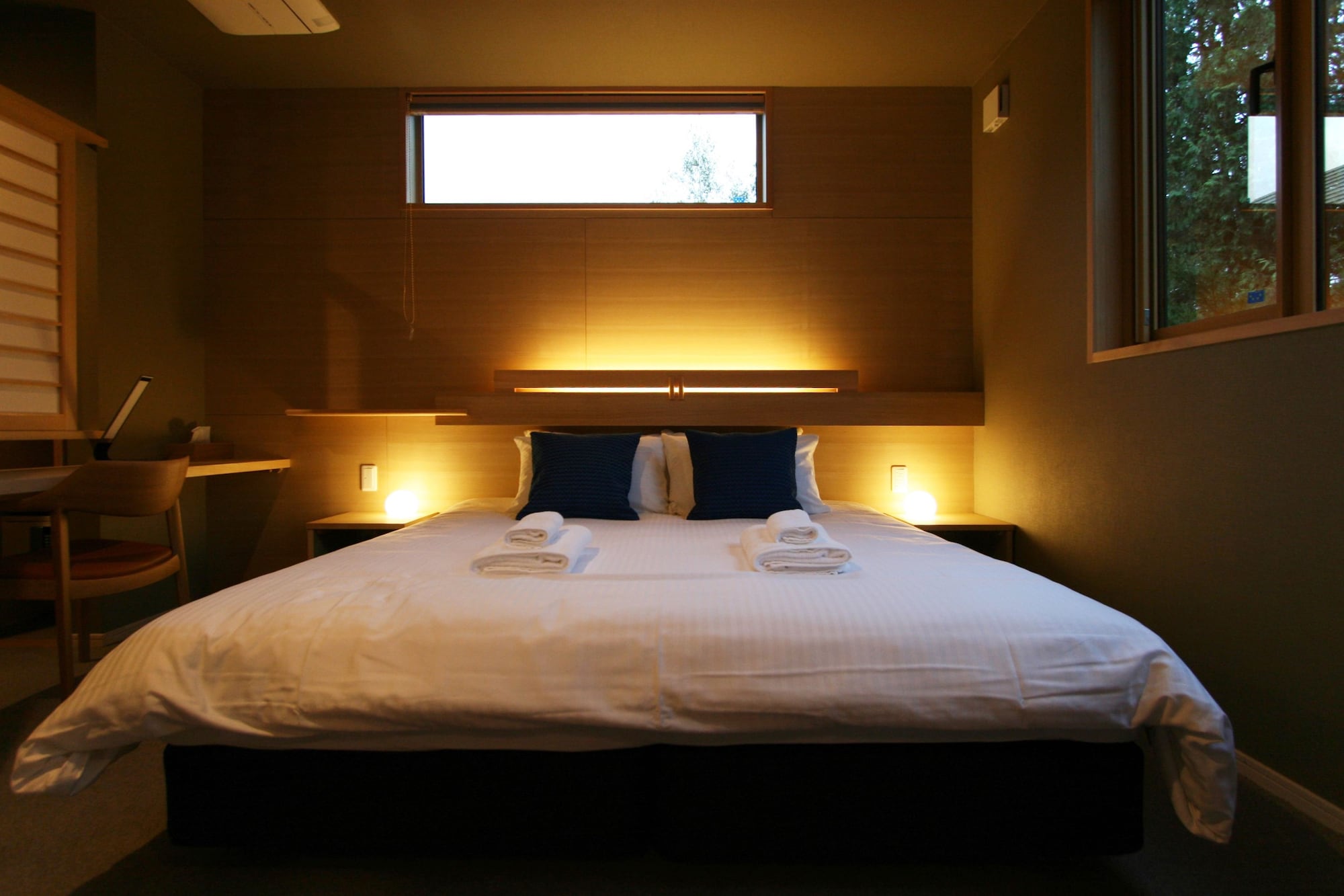 3 BEDROOMS, APARTMENT