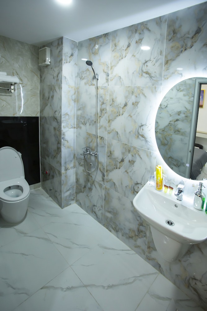 Le Vu Hotel 44/46