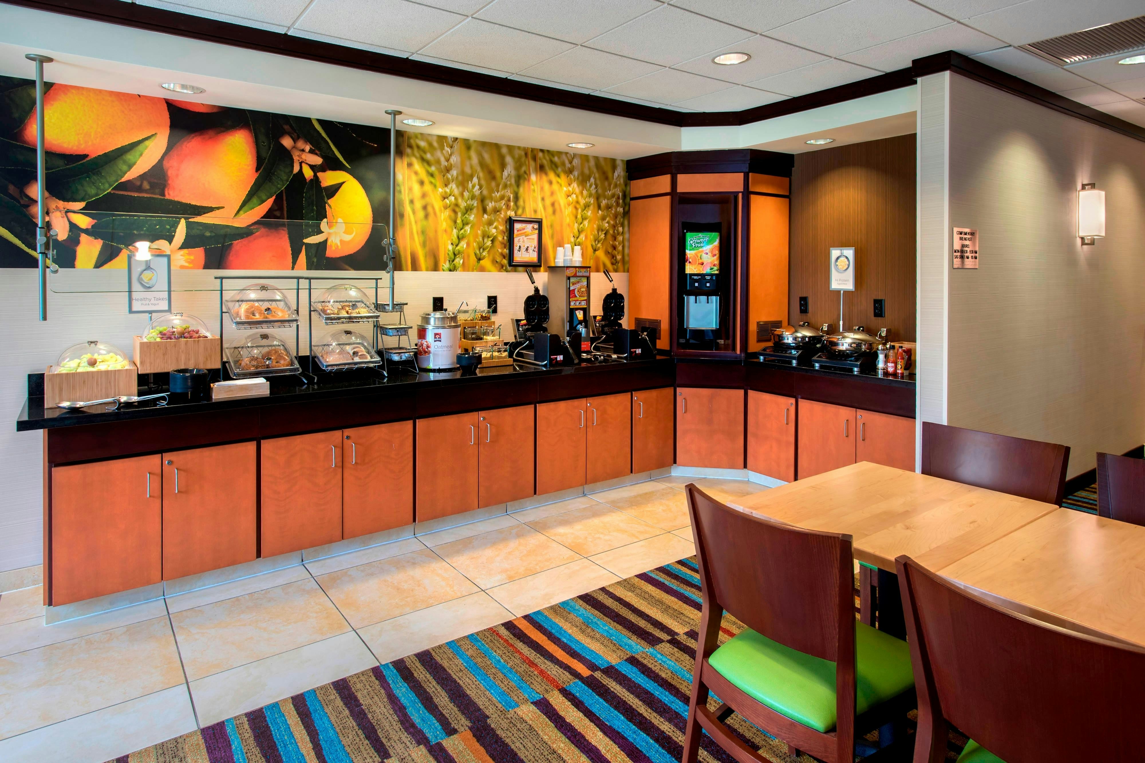 Fairfield Inn Suites Verona 9/12