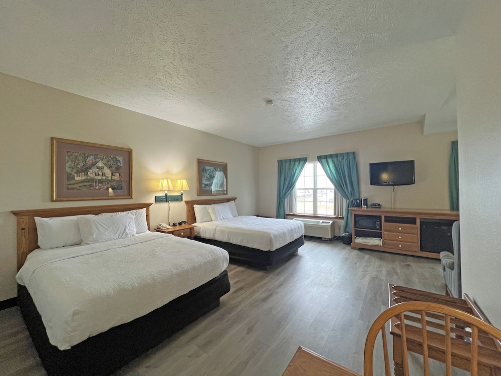 Van Buren Hotel 7/50