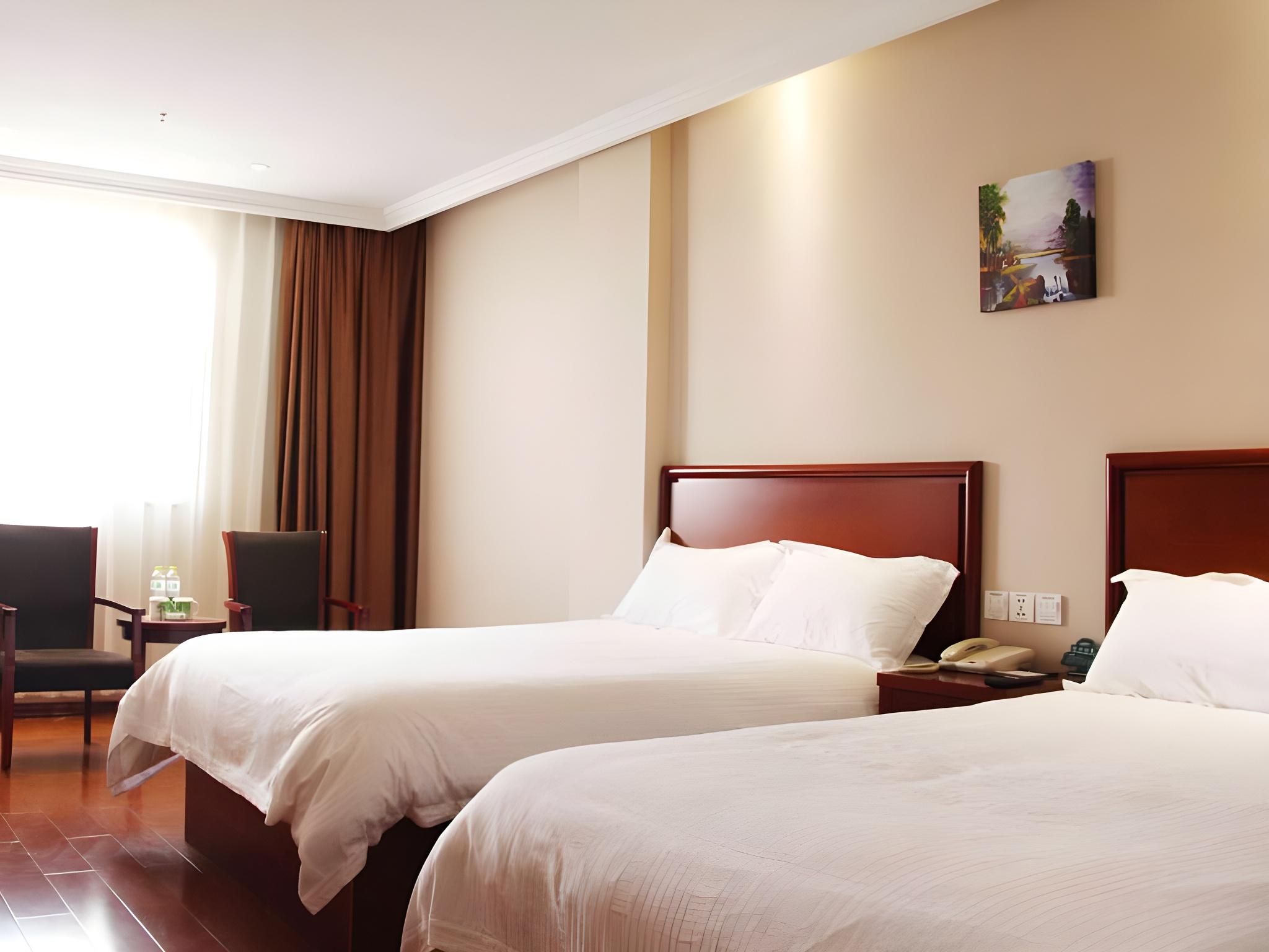 SUPERIOR, TWIN BEDS
