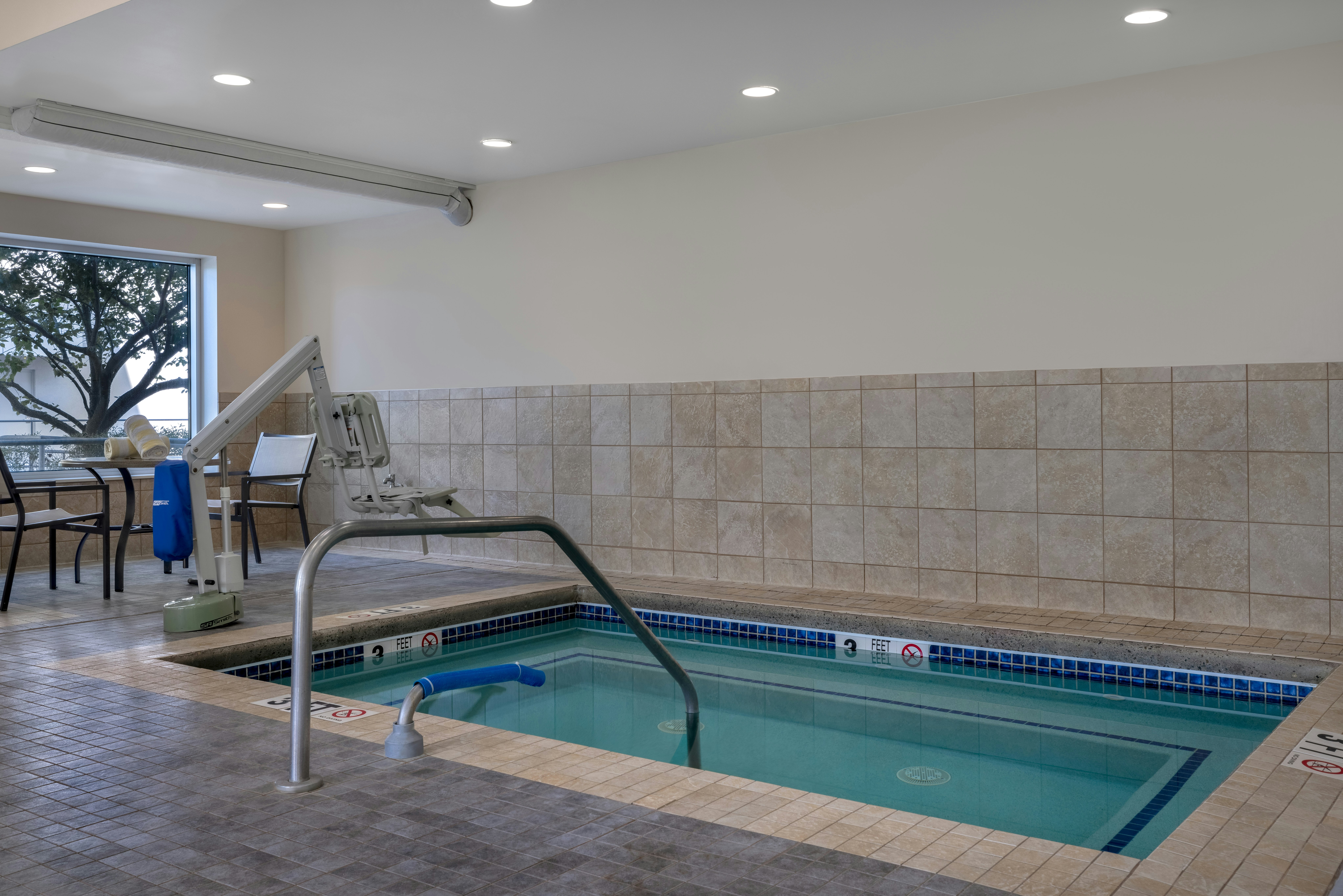 Home2 Suites by Hilton Bristol 12/26
