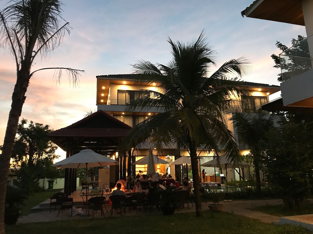Hoi An Reverie Villas 4/70