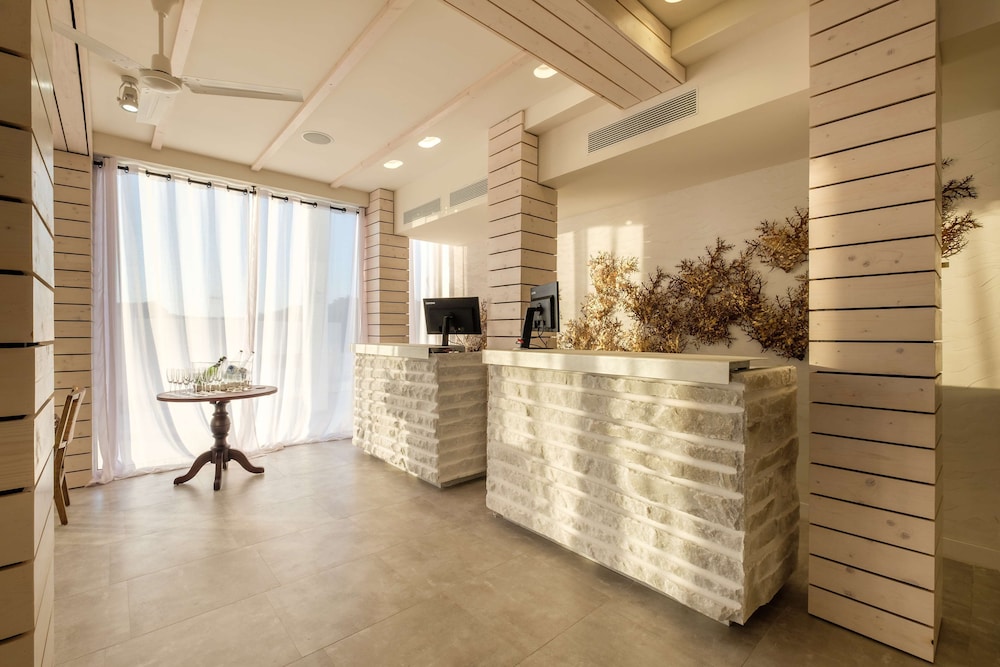 Barcelo Portinatx - Adults Only 14/67