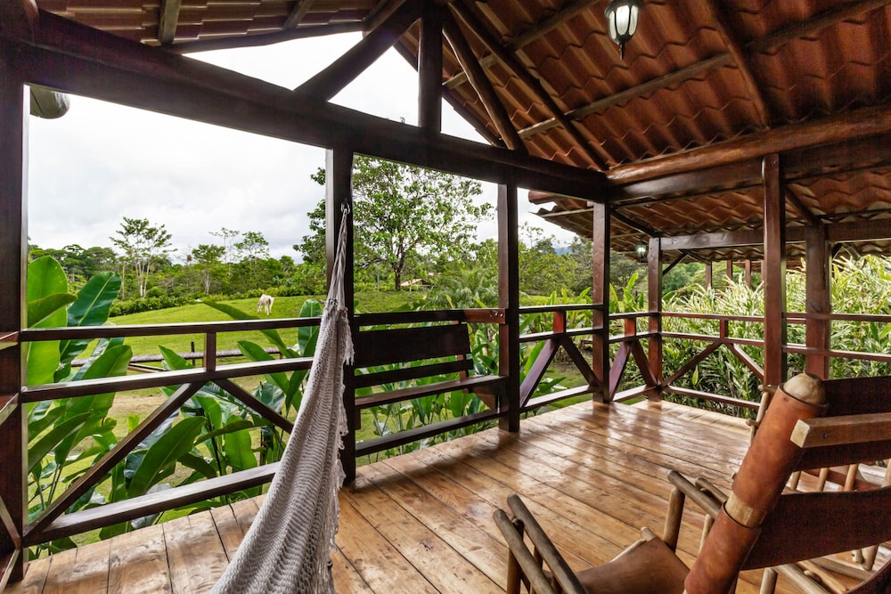 La Anita Rainforest Ranch 16/35