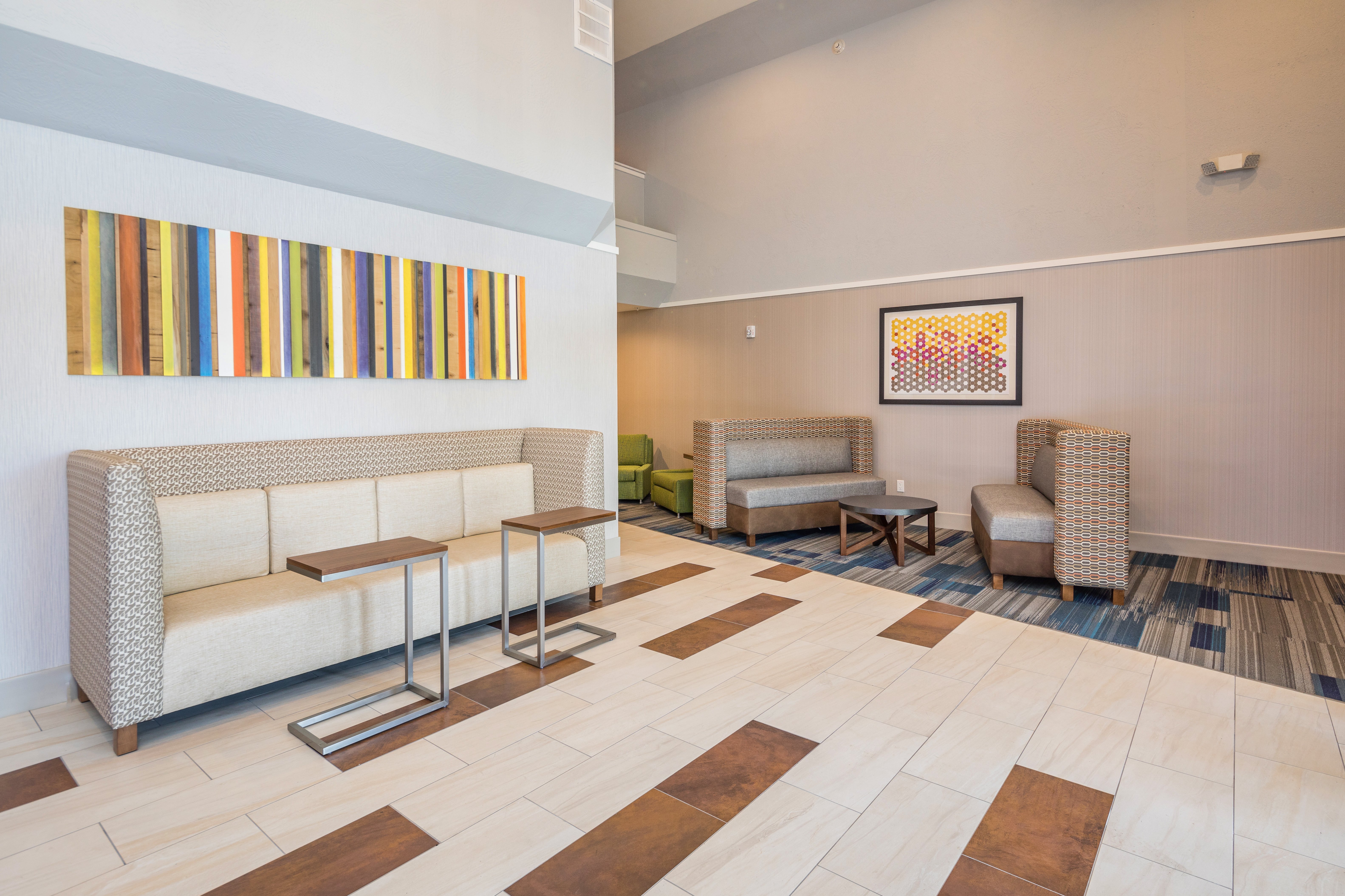 HOLIDAY INN EXPRESS SUNNYVALE - SILICON VALLEY 42/78