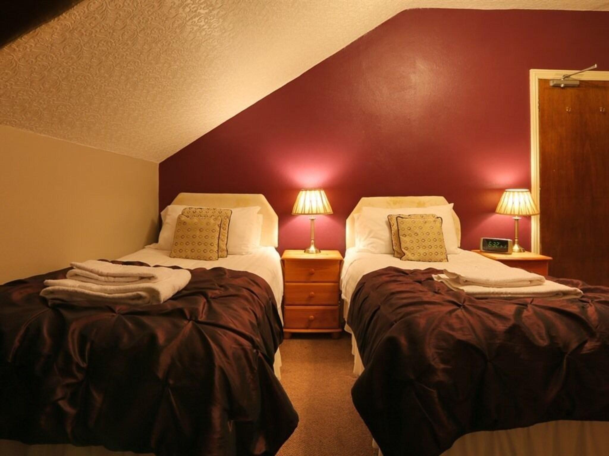 Craglands Guest House 11/17