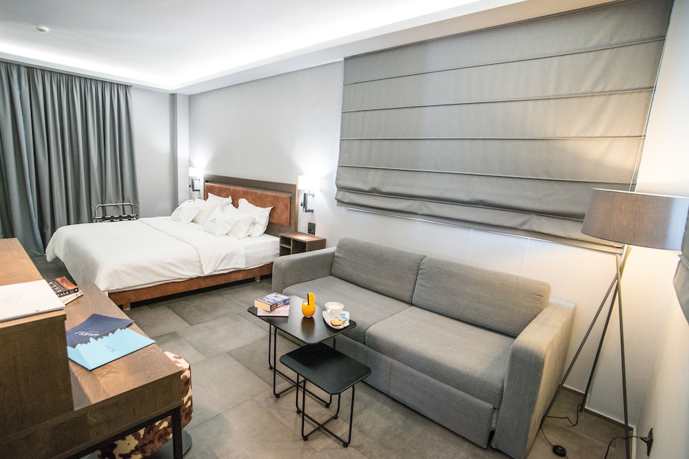 Palmyra Beach Hotel 13/64