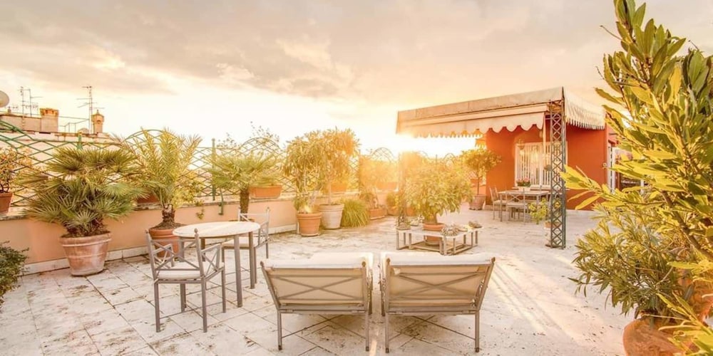 Exclusive Terrace Largo Argentina 17/27