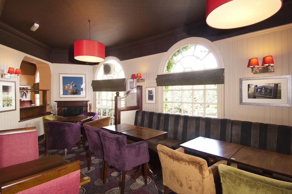 PREMIER INN LONDON GREENFORD 24/41