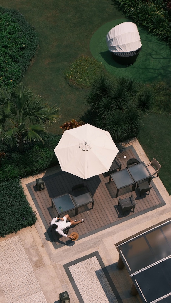 Shangri-La Sanya 26/48