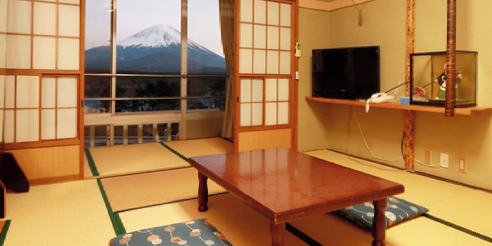 Shoji Mount Hotel 41/49