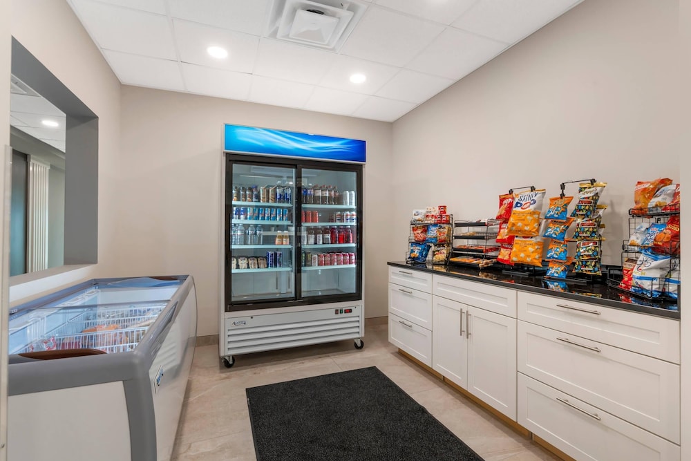 The J Hotel Dunedin Clearwater, an Ascend Collection Hotel 32/50