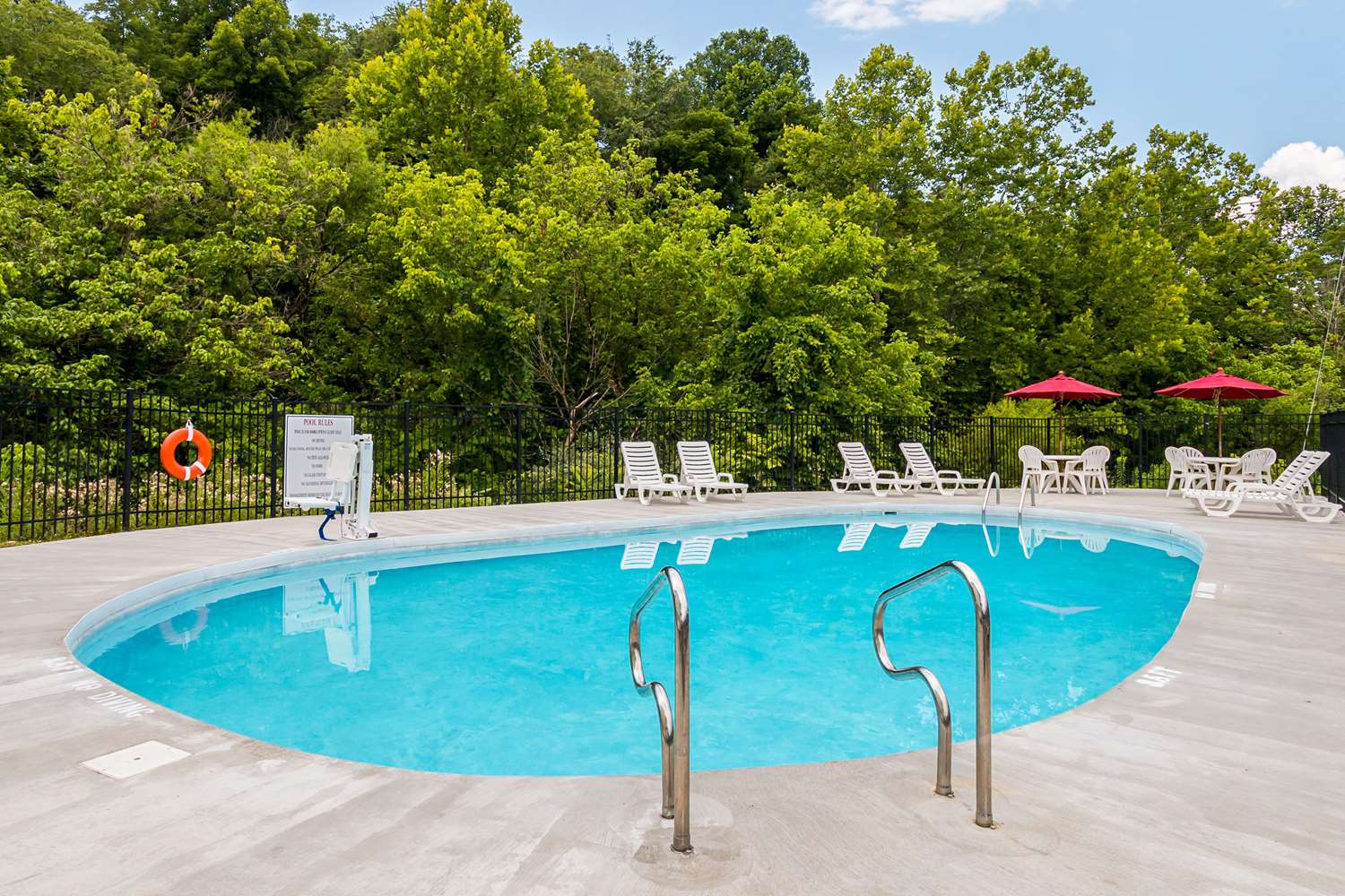 Quality Inn Weston, WV 21/22