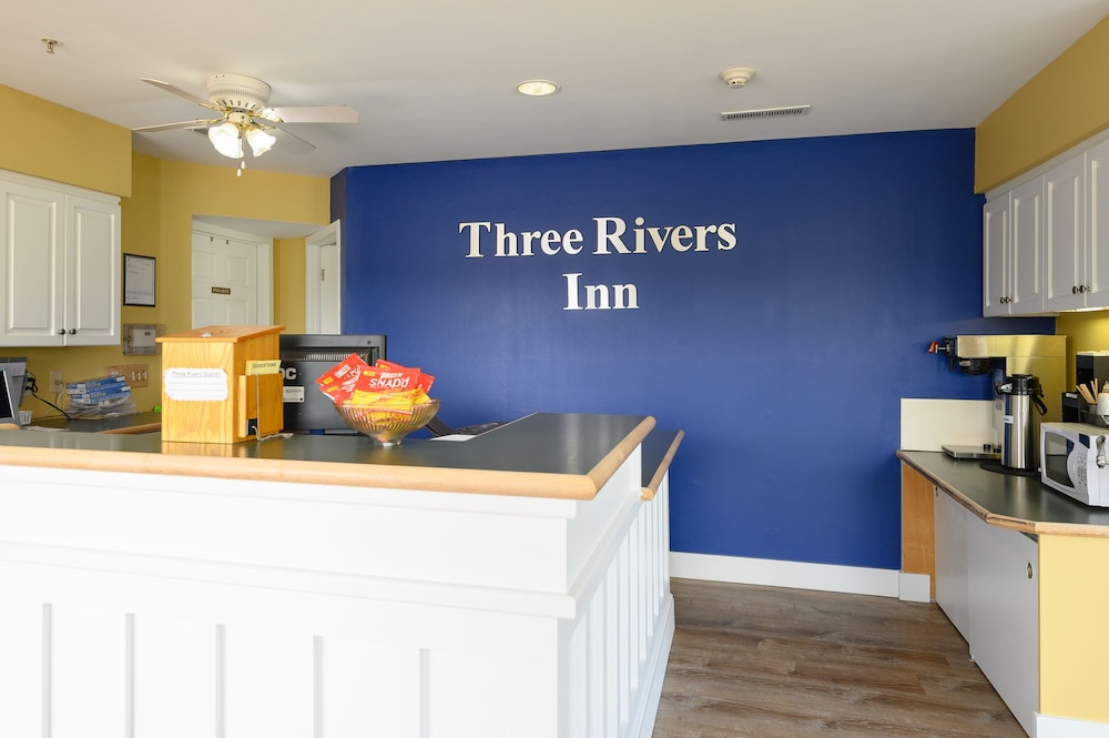 Three Rivers Inn 8/47