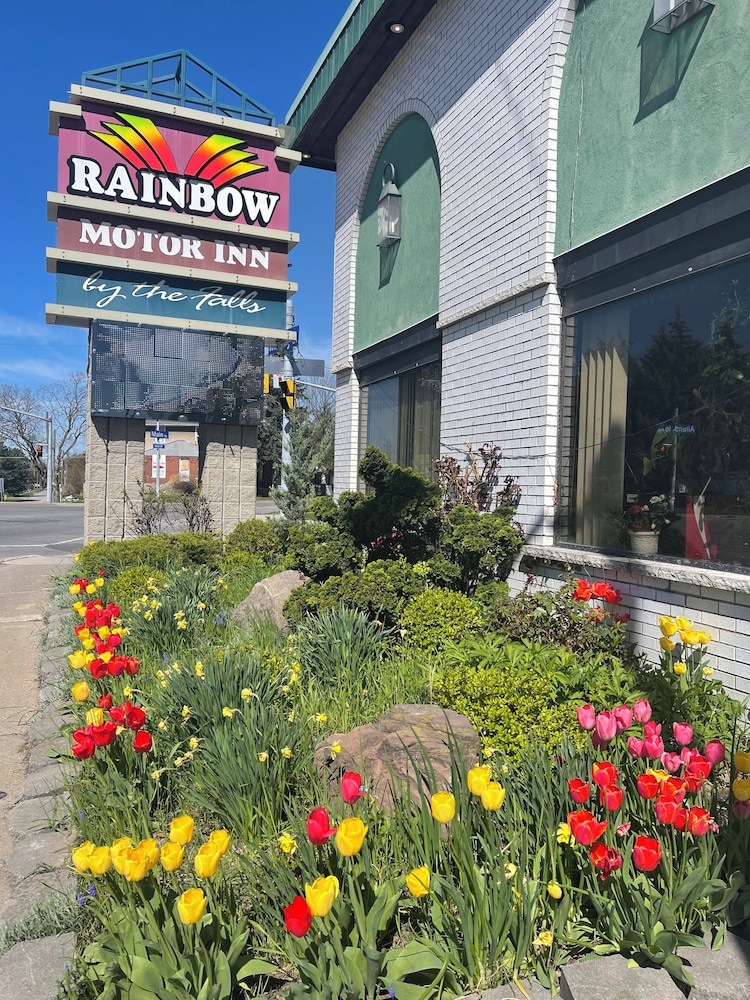 Rainbow Motor Inn - By The Falls 58/62