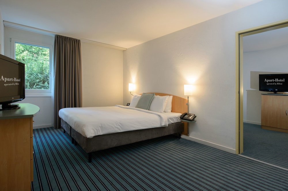 Apart-Hotel Zurich Airport 13/43