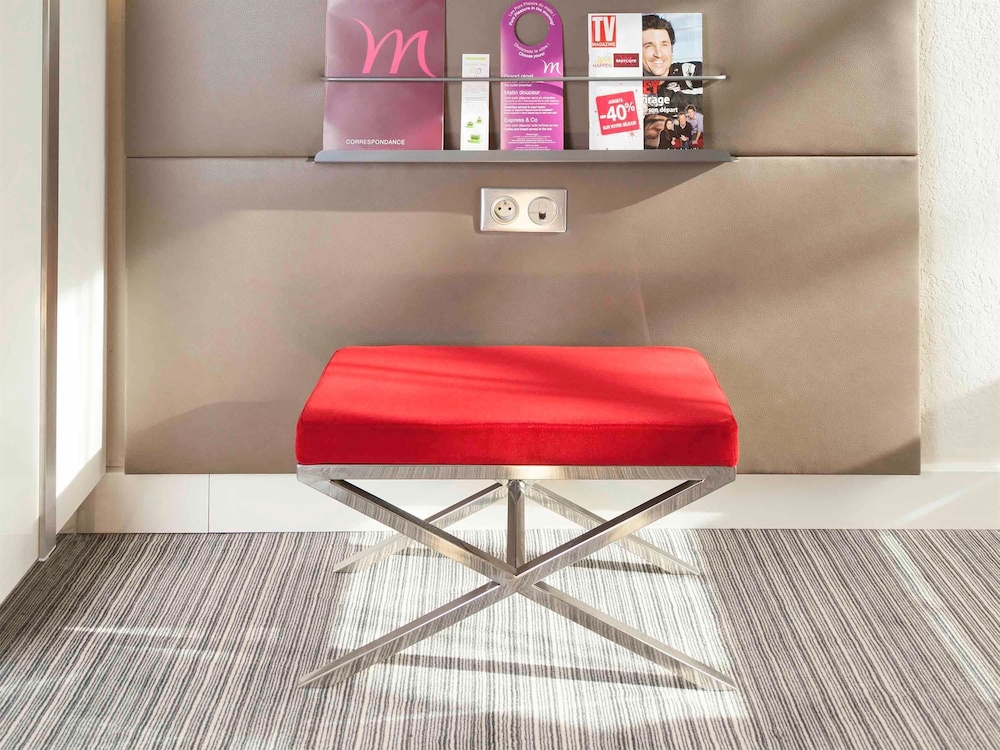 Mercure Lorient Centre Hotel 54/68
