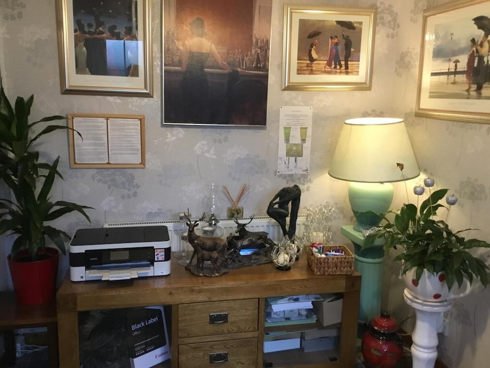 Alltonside Guest House 18/24