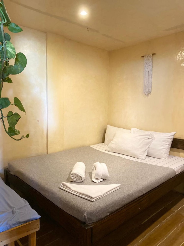 Malayah Hostel 17/30