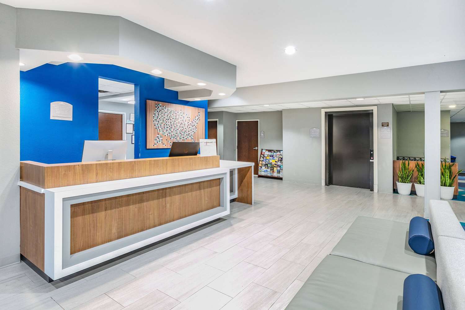 Microtel Inn And Suites Austin 4/38