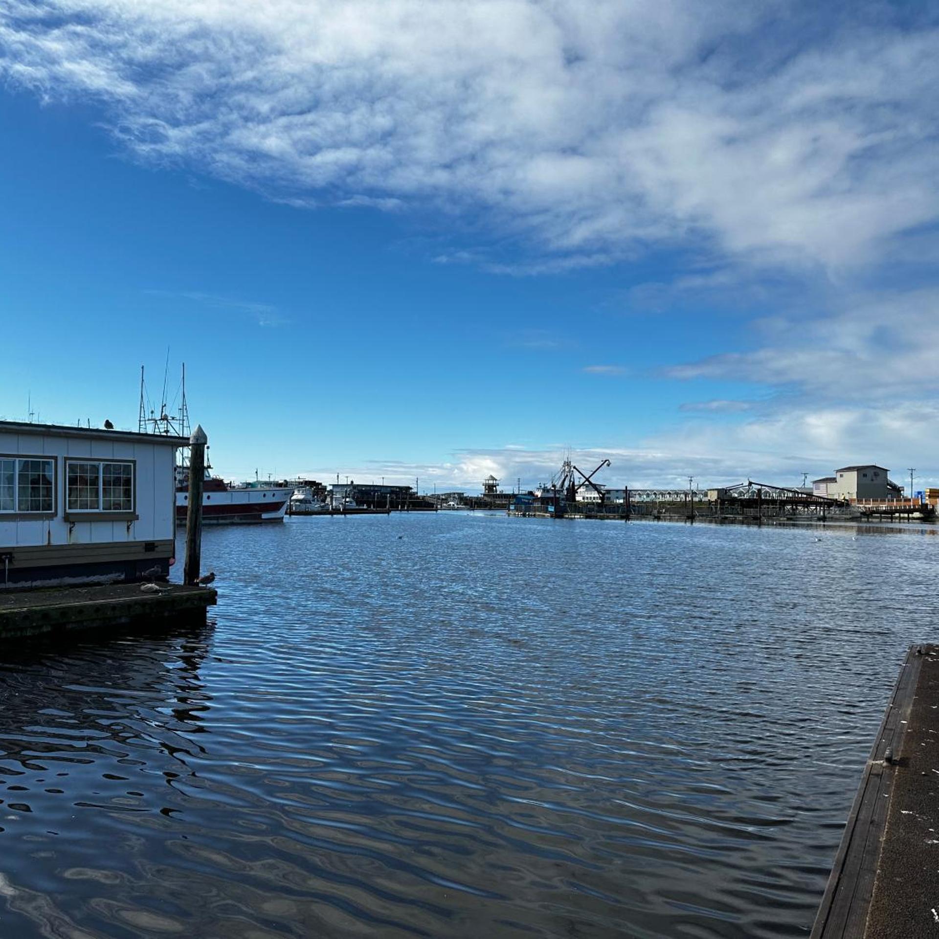 Dock Street Inn 42/50