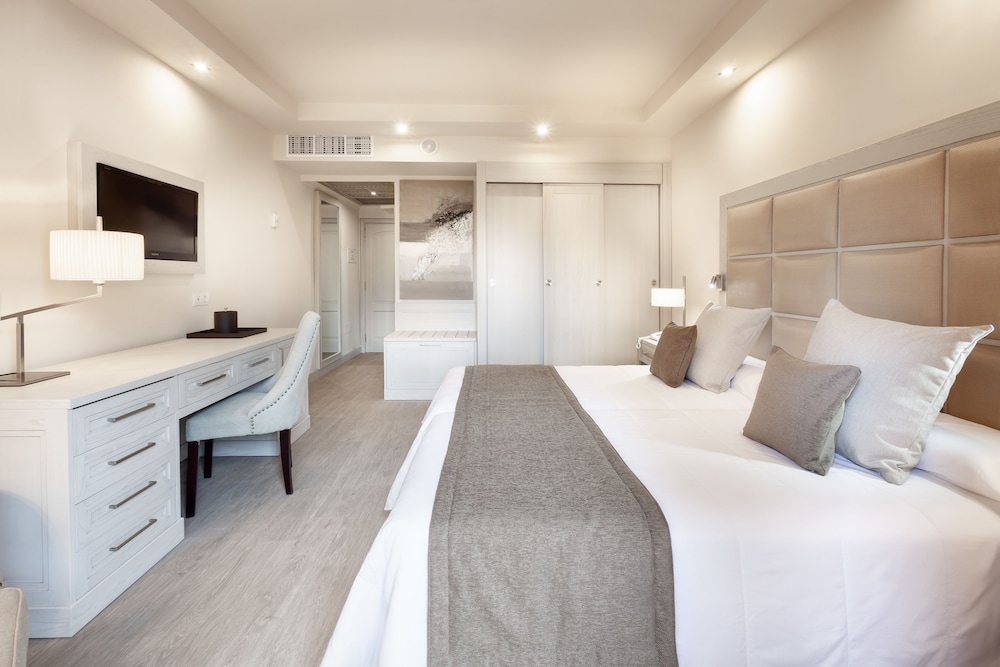 Hotel Riu Garoe 19/67