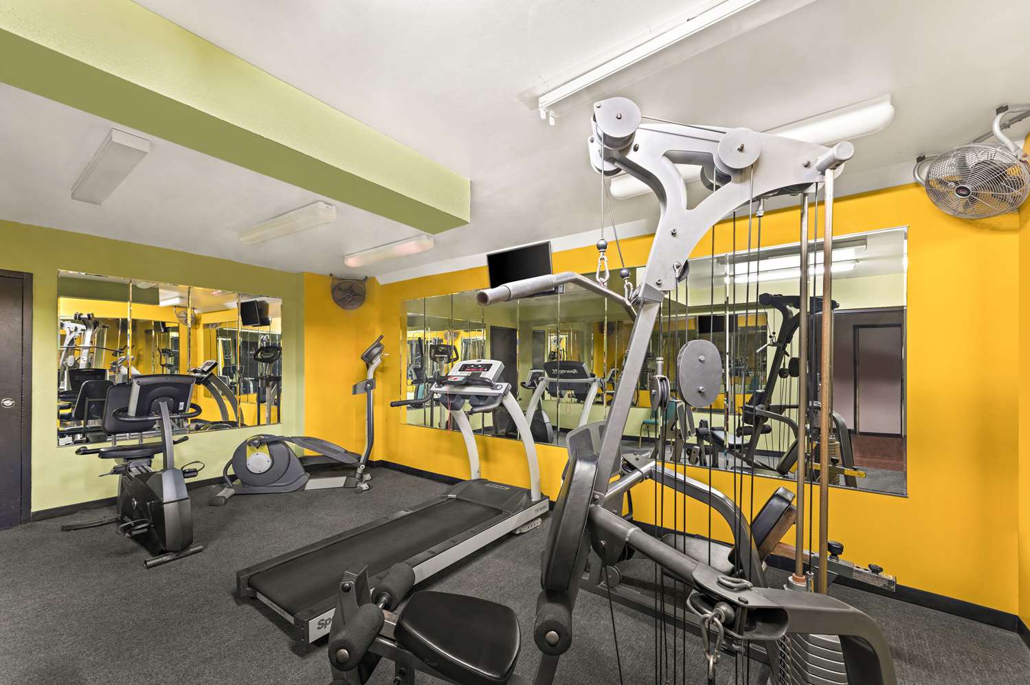 Quality Inn & Suites Council Bluffs - Omaha East 5/9