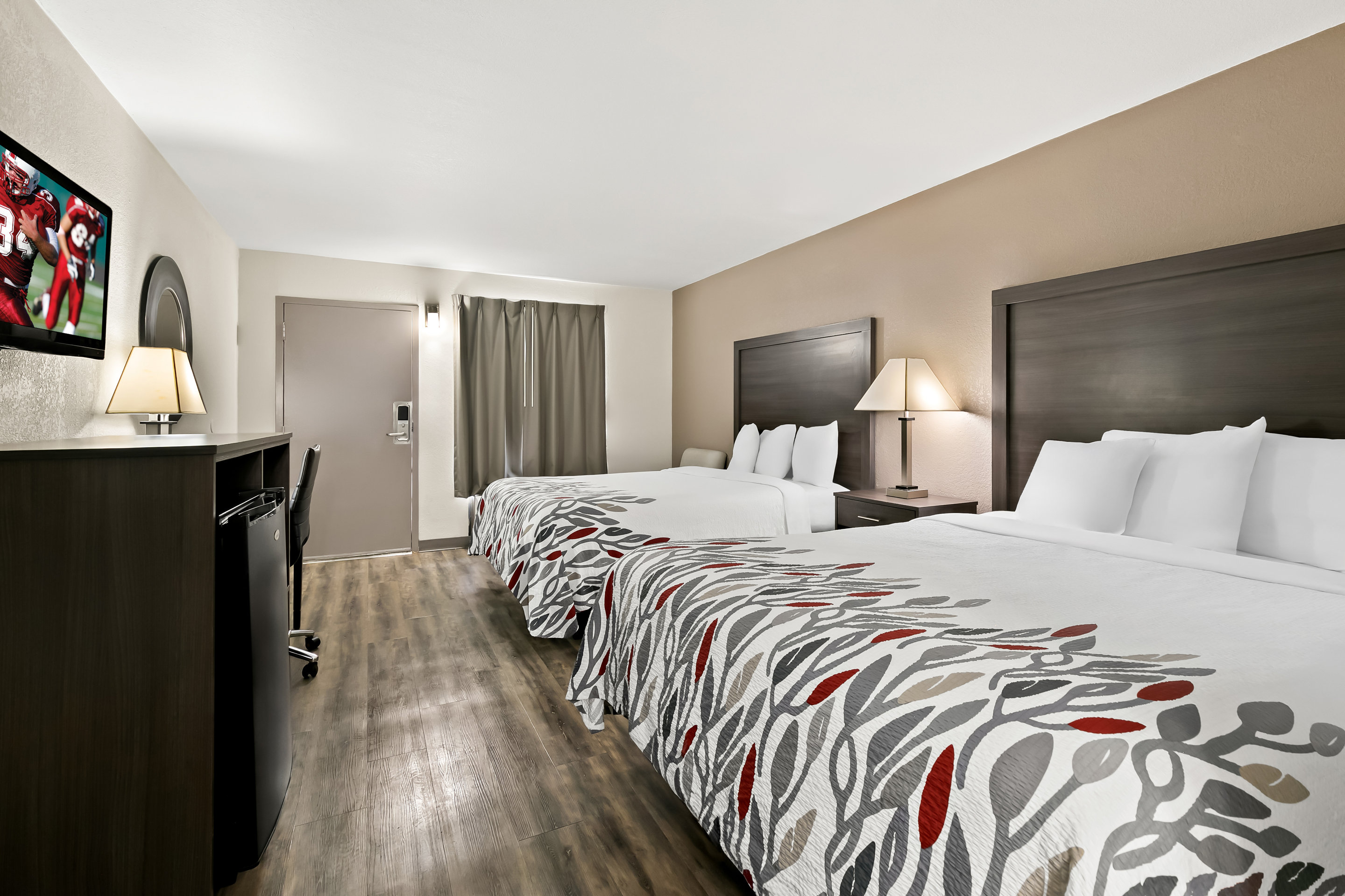 Red Roof Inn and Suites Duncan 9/21