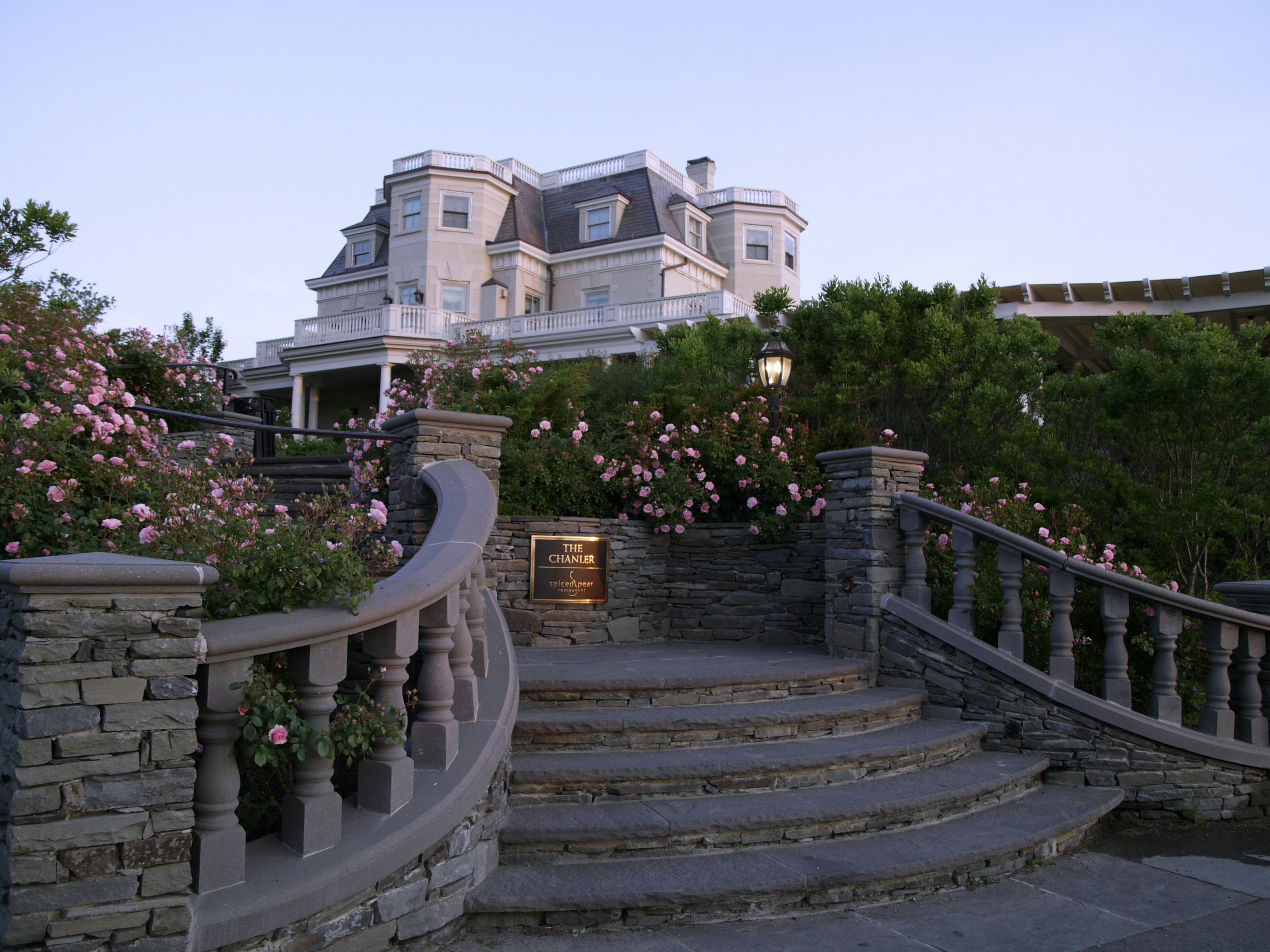 The Chanler at Cliff Walk 72/82
