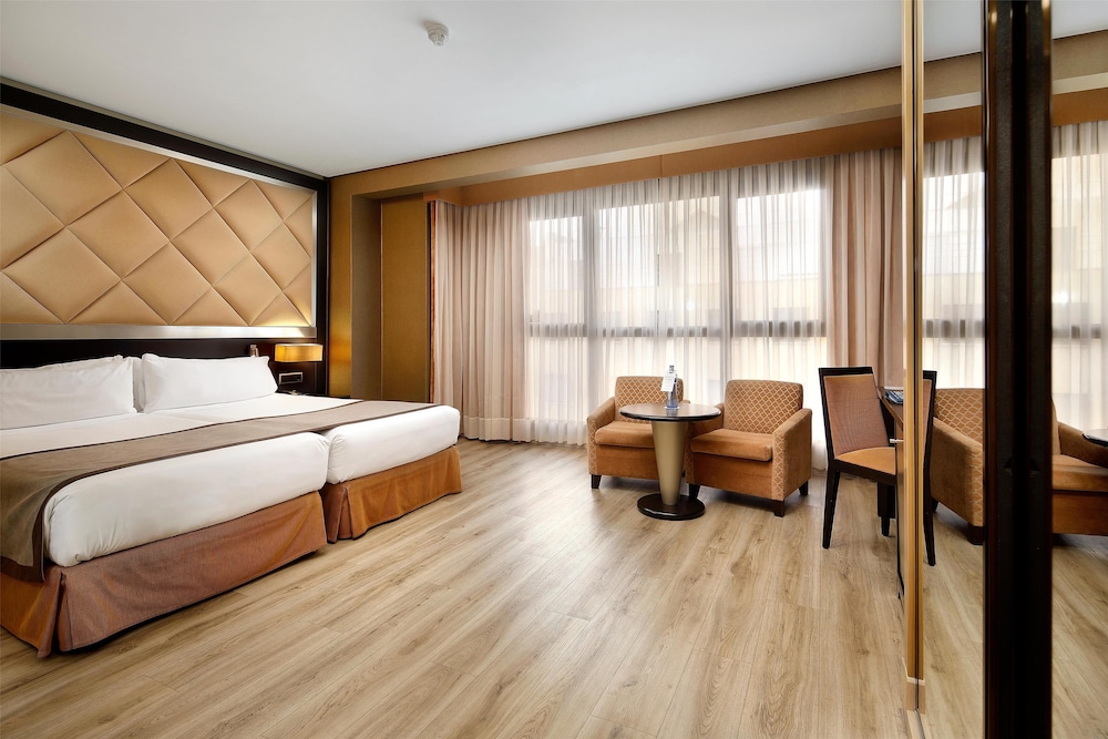 STANDARD, DOUBLE OR TWIN BED