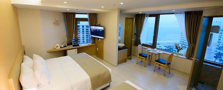 High, Deluxe, Twin Beds, Ocean View