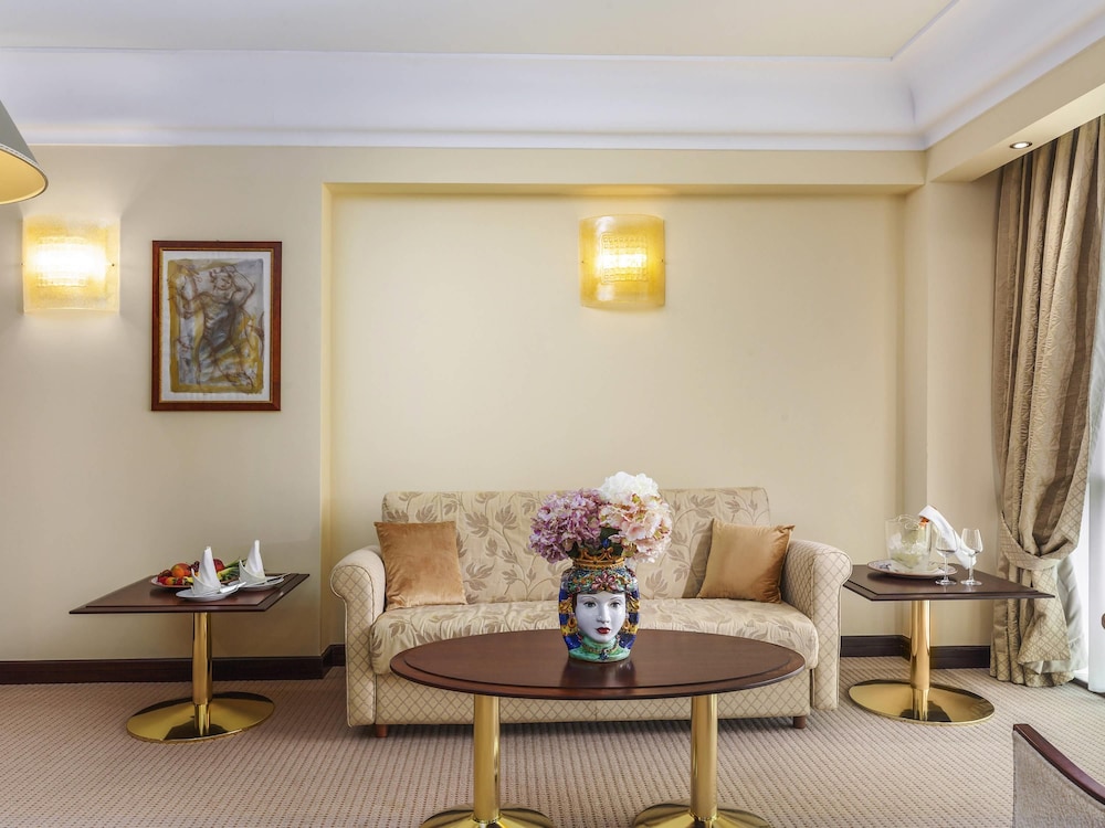 Mercure Siracusa Prometeo 52/78