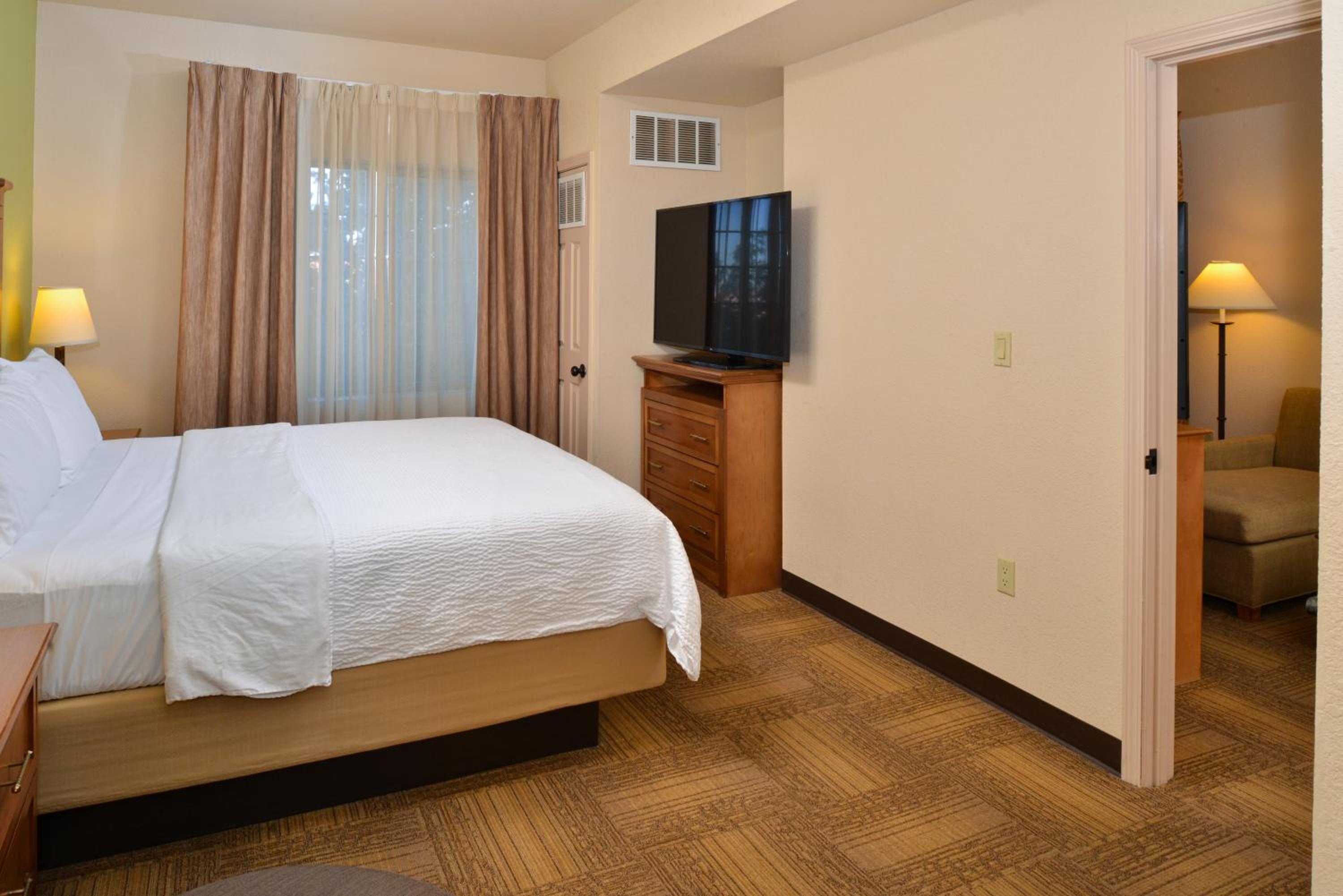 1 Bedroom, Suite, Bathtub, Accessible