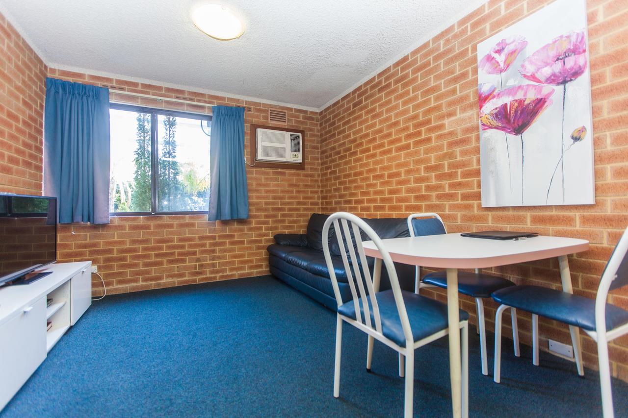 Perth City Apartment Hotel 18/44