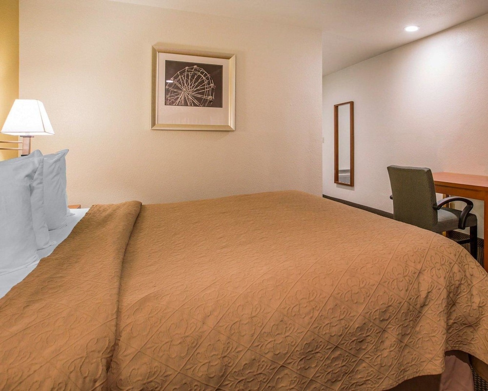 Quality Inn Santa Cruz Downtown Area 27/42