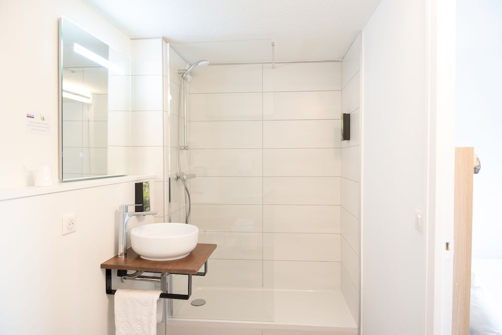 Hotel Inn Design La Rochelle Resto Novo 60/61