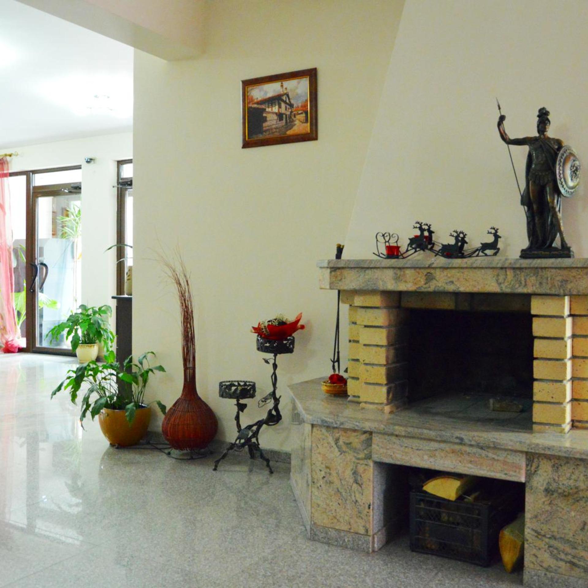 Dumanov Hotel 18/67
